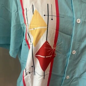 Casual Blue and Red Geometric Button Down Shirt